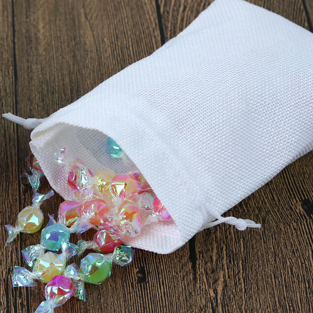 50 Bolsas de yute blanca con cordón para regalos de boda DIY, ideal para envasar dulces, chocolates y joyas
